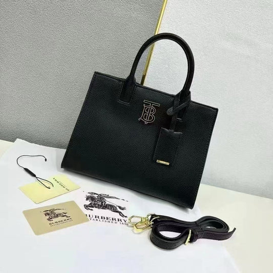 Sac à Main Burberry TB en Cuir Grainé